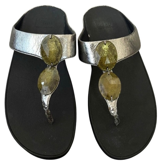 FitFlop Pierre Leather Wedge Thong Sandal Size US 9 Gold Metallic Large Stones - Picture 1 of 6